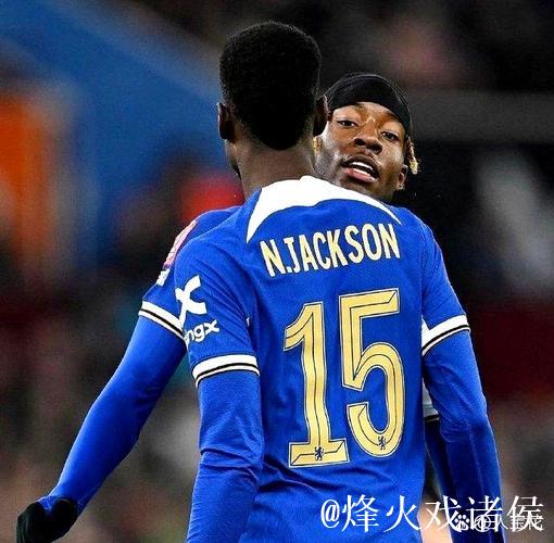 拜仁官宣：杰克逊将赴国家队备战非洲杯，祝他好运